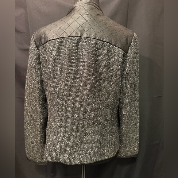 Jaclyn Smith Black and Gray Textured Blazer - Picture 2 of 3
